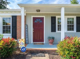 811 Kent Rd, Waynesboro, VA 22980