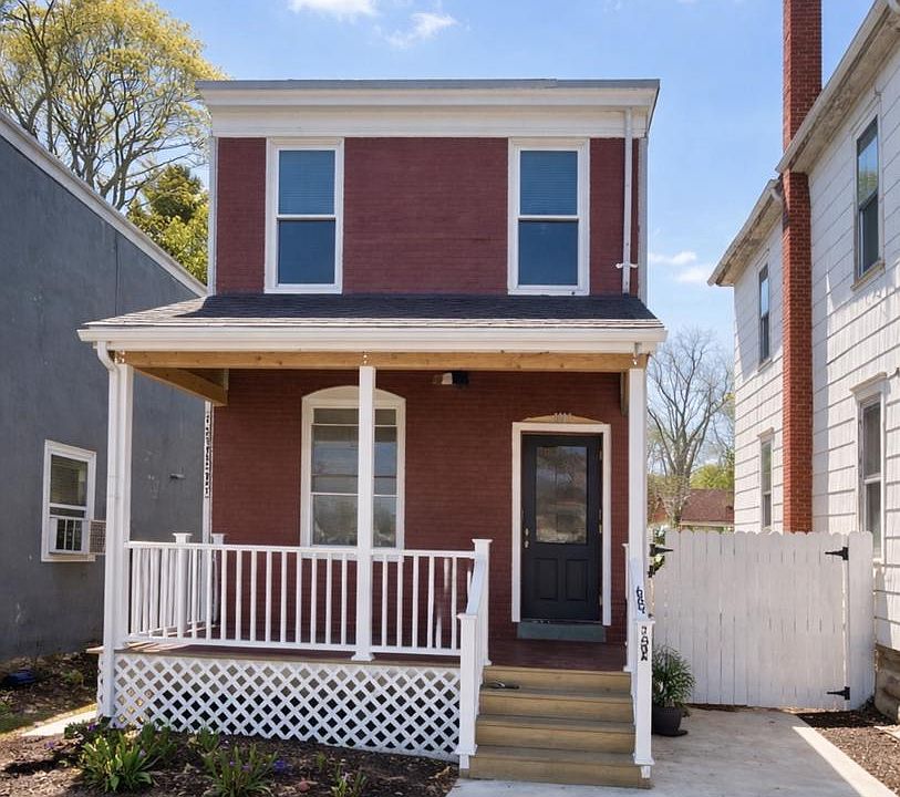 1st image of 1610 Willow Ave