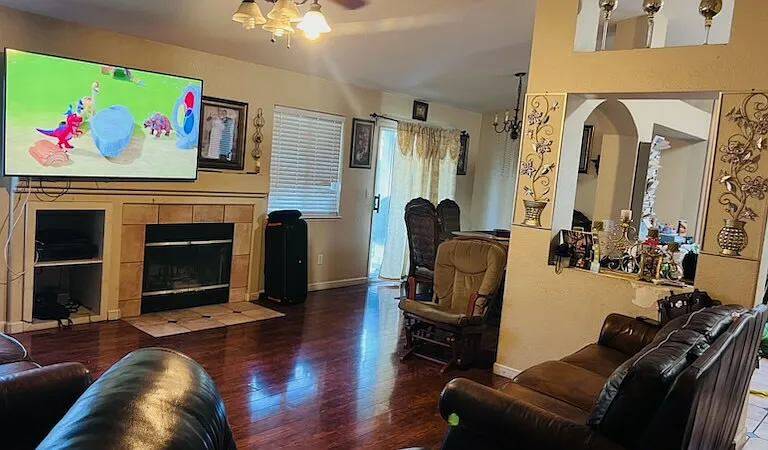 5316 Silverstone Cir — Photo 2