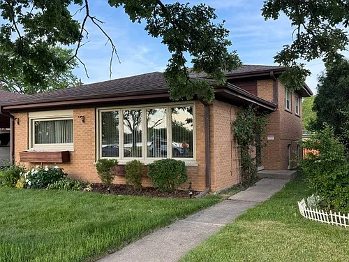 2185 Lee St Photo 1