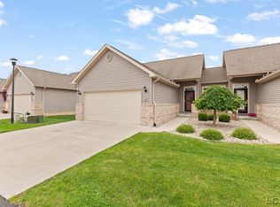 587 Ridge Ln, Tecumseh, MI 49286