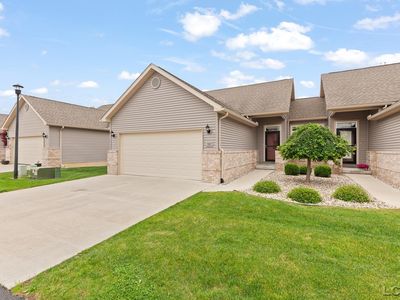 587 Ridge Ln, Tecumseh, MI, 49286