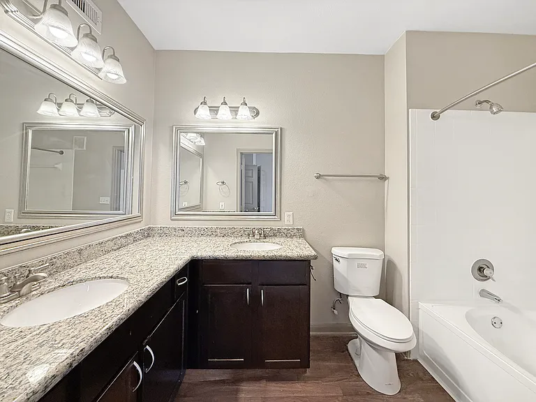 bathroom bathroom