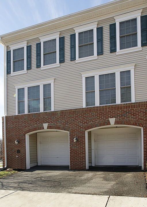 1st image of 7136 Mason Grove Ct #41