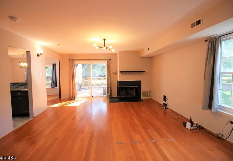 83 Winchester Way — Photo 8