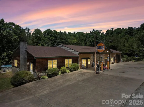 2269 Lee Roy Ln SE, Lenoir, NC 28645
