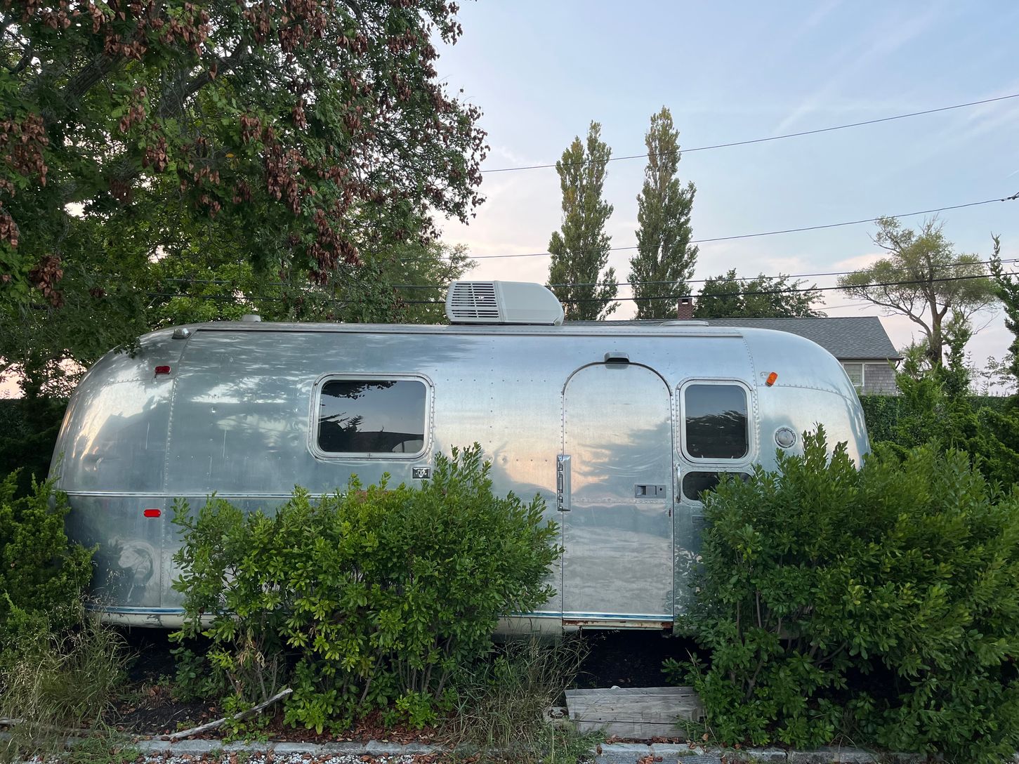  Vintage Airstream, Land Yacht c. 1970 