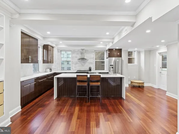 1901 Walnut St APT 12C, Philadelphia, PA 19103