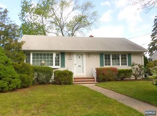 32 Tamboer Ave, Clifton, NJ 07013