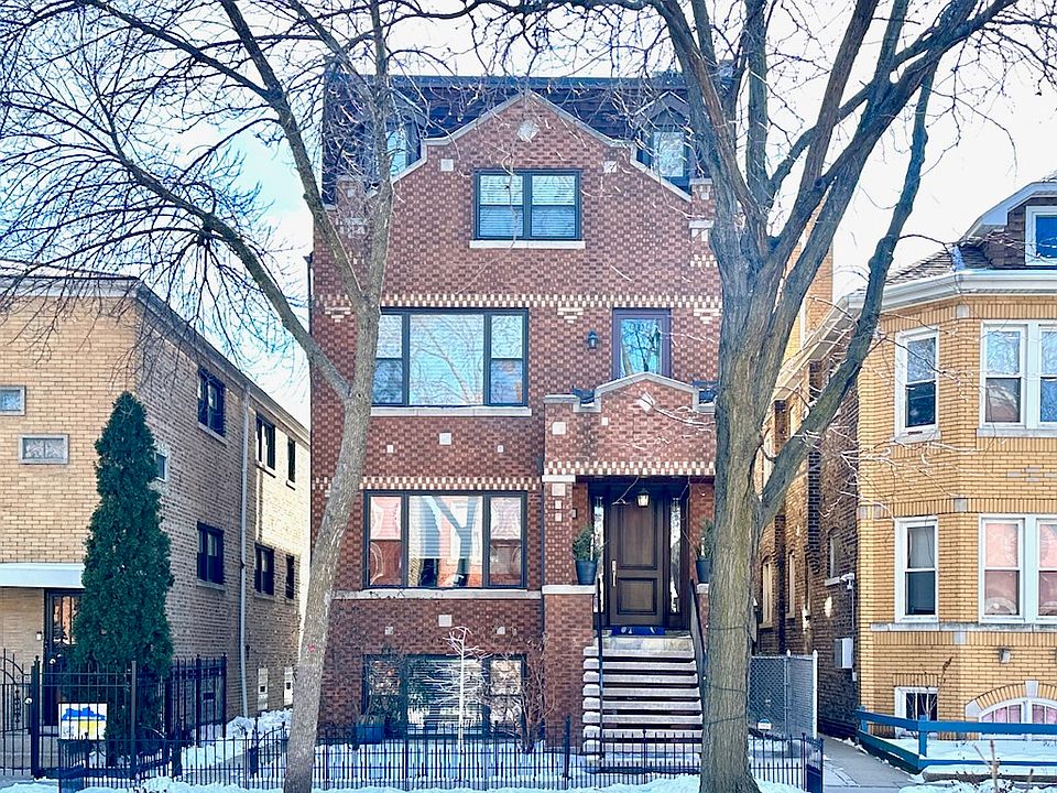 1st image of 2141 W Superior St Unit 2