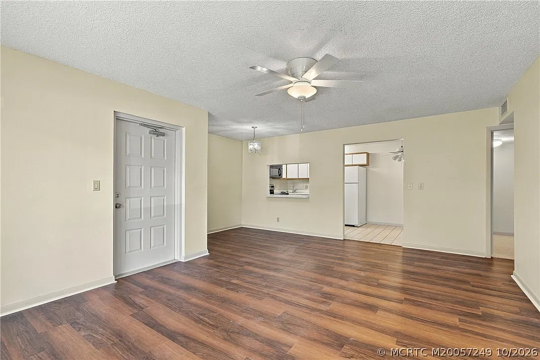 2 bed, 2.0 bath, 1111 sqft, $1,850 — Photo 4