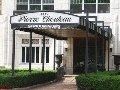 4440 Lindell Blvd APT 1504, Saint Louis, MO, 63108