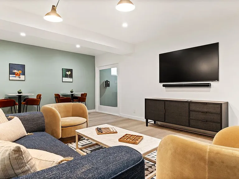 Brookside Terrace Apartments — Photo 42