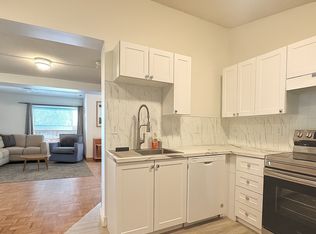 378 Division St #1, Kingston, ON K7K 4A5