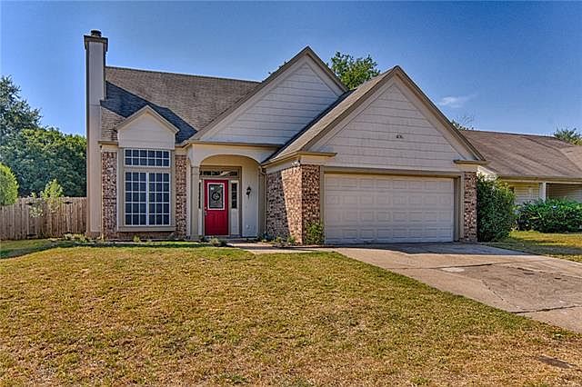 1st image of 2509 Dahlia Dr