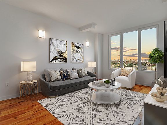 3rd image of 17 Somers St #2I