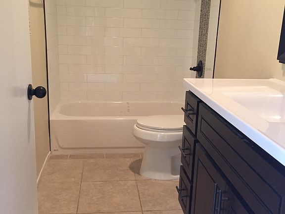 2nd image of 2133 N Junipero Ave APT A