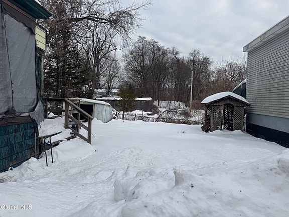 4th image of 1484 3rd Street