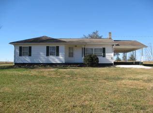 642 Ridge Rd, Lancing, TN 37770