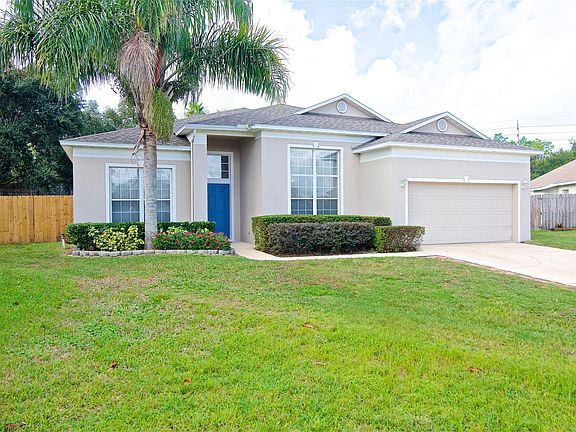 2nd image of 3214 Lake Effie Ct S