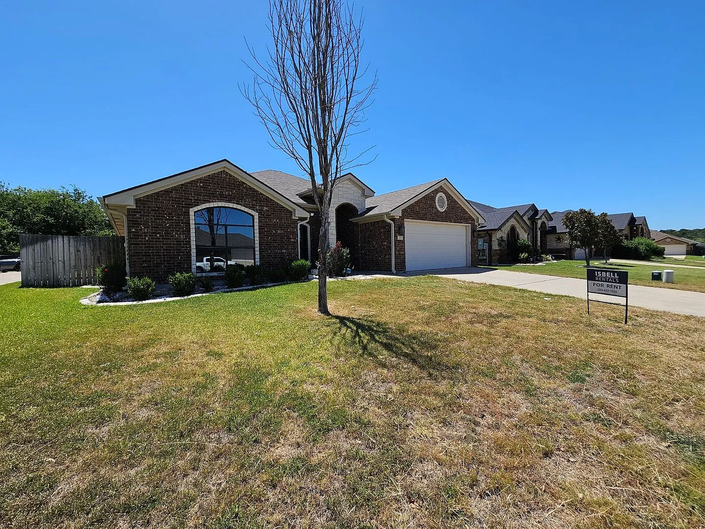 Rent Reduction & Available For Move-In Now! — Photo 2