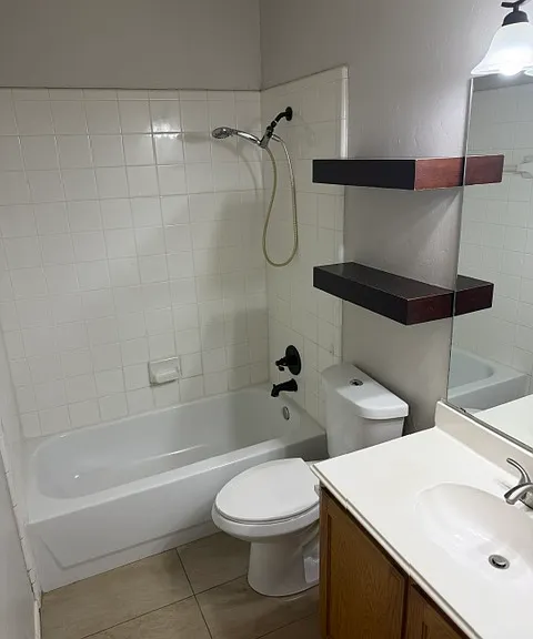 8806 Oakwood Ln — Photo 13