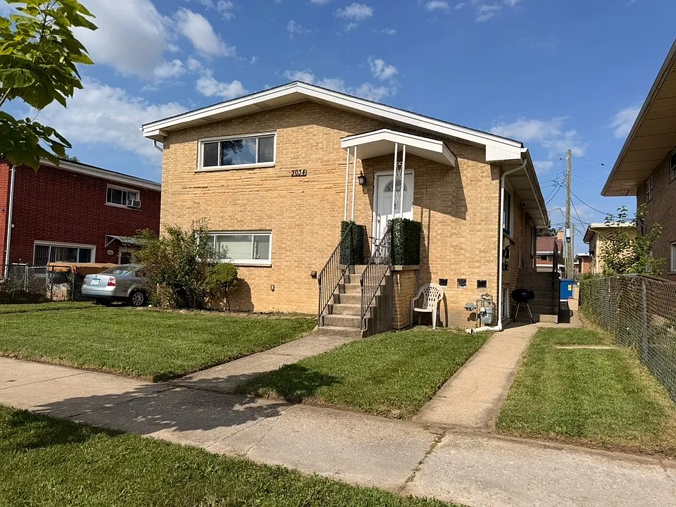 3034 Houston St #2
