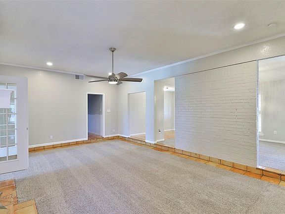 5th image of 3242 Woodhollow Cir
