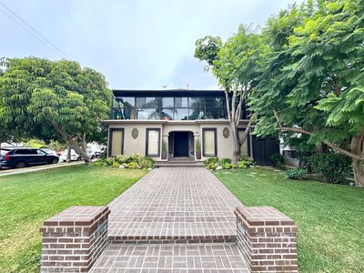 444 N Lucerne Blvd, Los Angeles, CA, 90004