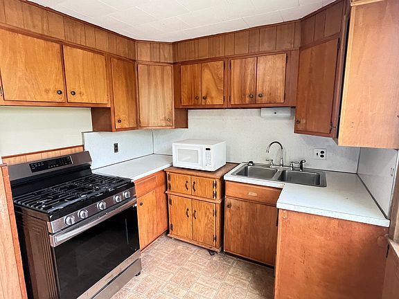 Kitchen includes appliances