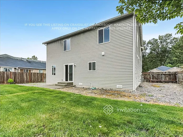 1319 Daffodil Ave NE — Photo 20