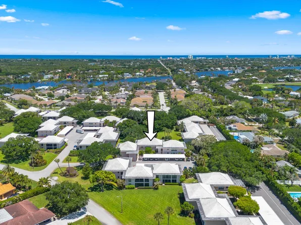 16 SE Turtle Creek Drive #E, Jupiter, FL 33469