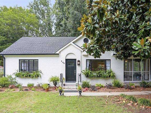 2nd image of 368 Seminole Dr NE