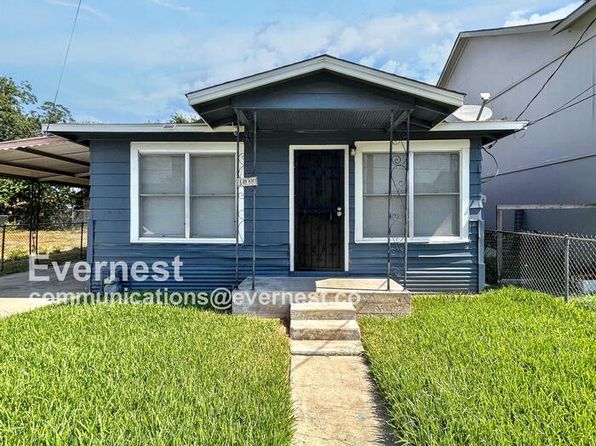 1607 El Paso St