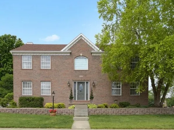 413 N Abbey Rd, Urbana, IL 61802