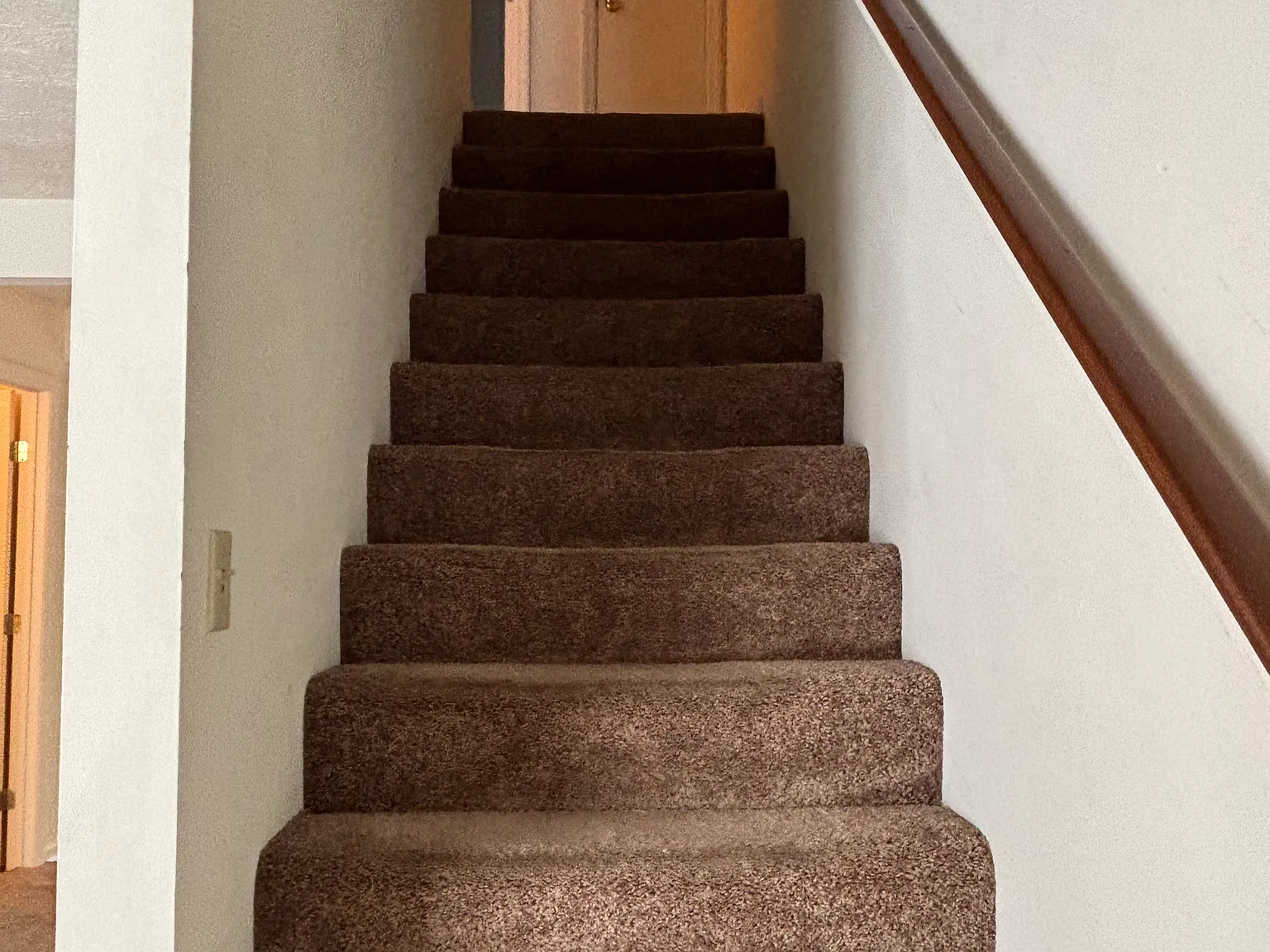 2 bed, 1.5 bath, $950 — Photo 3