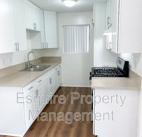 747 S F St #201 — Photo 4