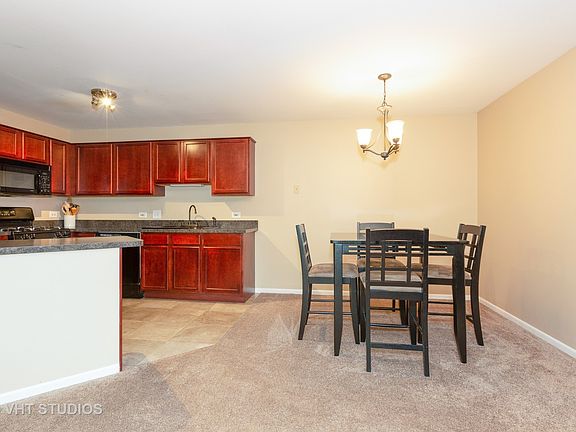 4th image of 1521 Raymond Dr APT 104