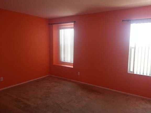 3rd image of 15792 Willow Dr