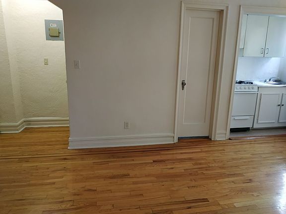 5th image of 40-15 81st St #B3