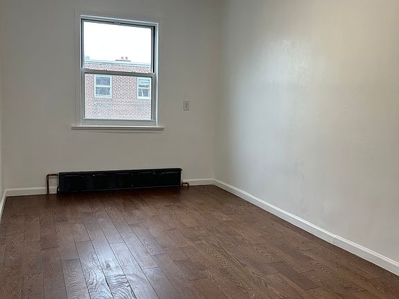 4th image of 59-43 159th St #2