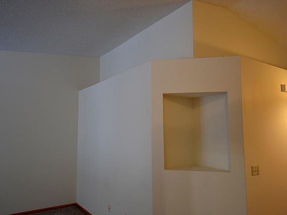 4th image of 796 Garceau Ln