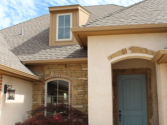 3rd image of 2412 Sorrento Dr