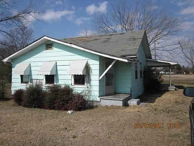 2nd image of 2159 Kings Chapel Rd