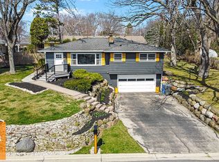 914 Birch Haven Cir, Monona, WI 53716