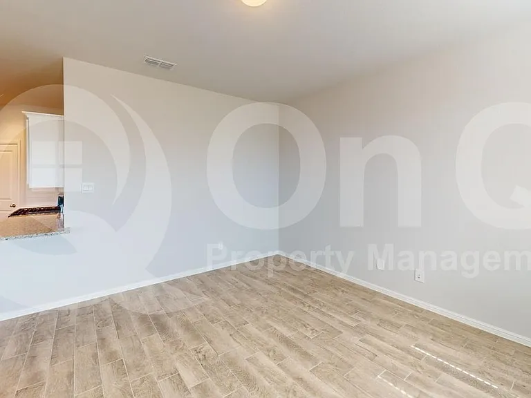 5459 Gold Pond Dr — Photo 6