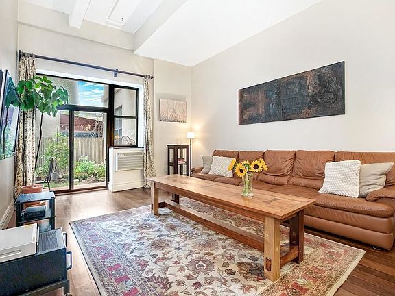 3rd image of 231 15th St APT 1B