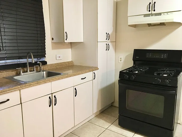 3503 Sollers Point Rd — Photo 9