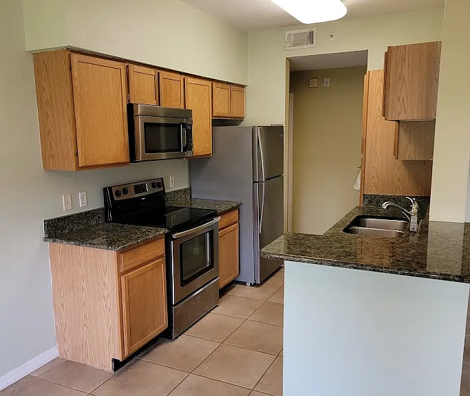 7915 Preserve Cir #216 — Photo 11