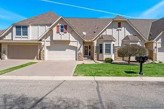 1st image of 206 Stonebridge Ln